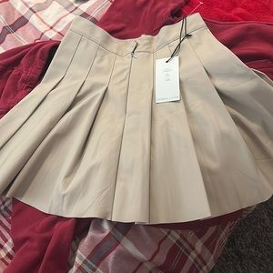 New with tags skirt